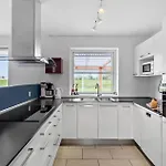 4 Bedroom Stunning In