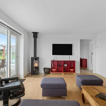 4 Bedroom Stunning In * Nakskov