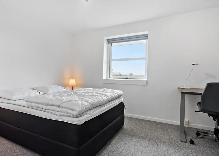 4 Bedroom Stunning In