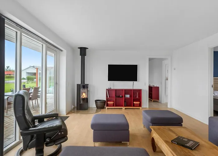 4 Bedroom Stunning In * Nakskov