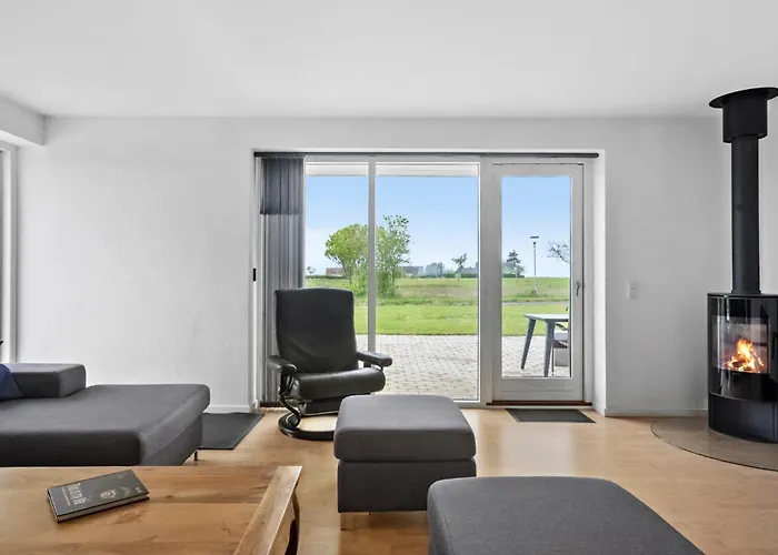 4 Bedroom Stunning In Casa de Férias *